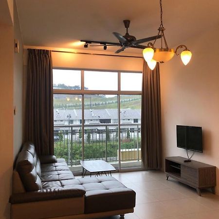Golden Hill 1 Room Apt At Night Market キャメロンハイランド エクステリア 写真