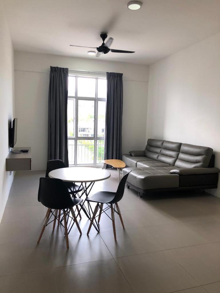 Golden Hill 1 Room Apt At Night Market キャメロンハイランド エクステリア 写真